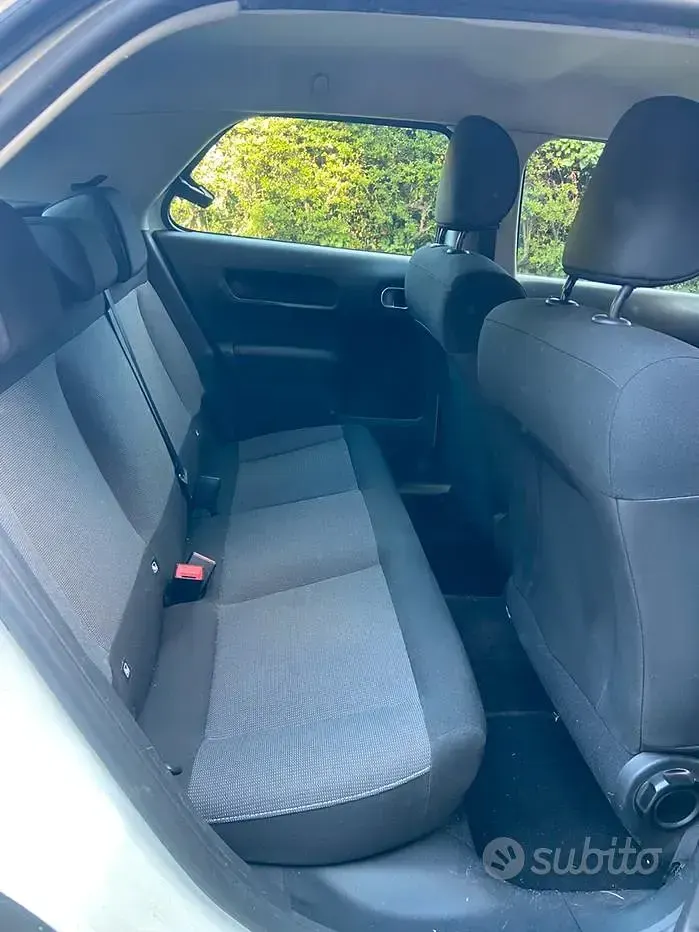 Usata Citroën C4 Cactus 99 CV (72 kW) 2015 Bianco Utilitaria