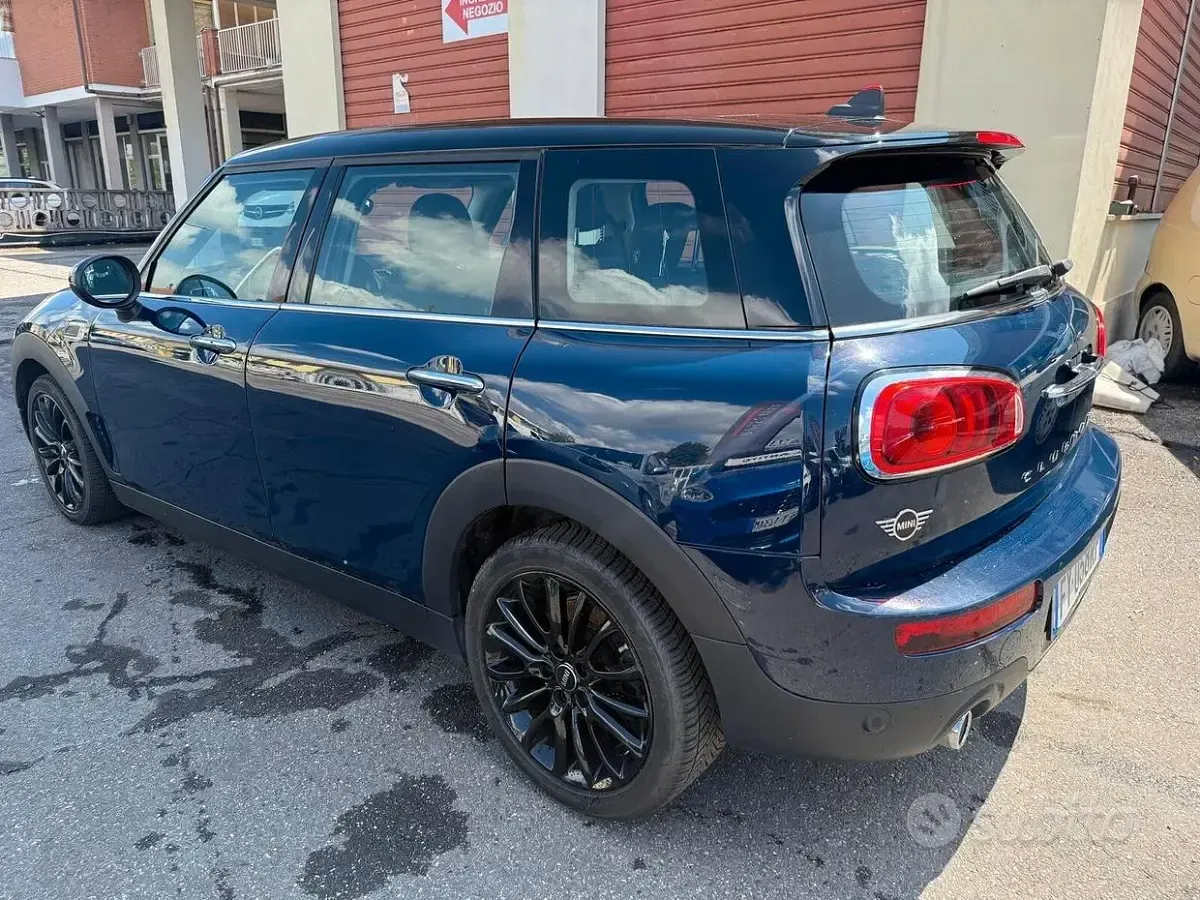 Usata Mini Cooper D Clubman 150 CV (110 kW) 2019 Blu Station wagon