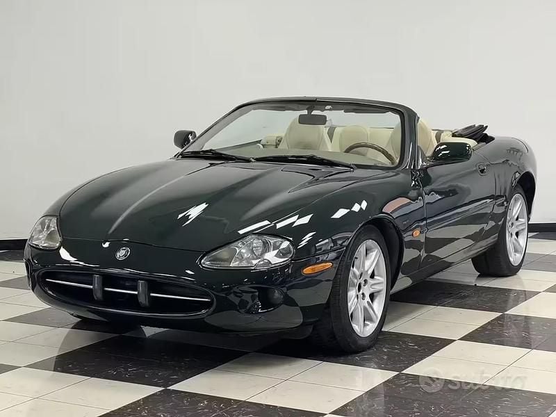 Usado Jaguar XK8 284 CV (208 kW) 1997 Descapotable