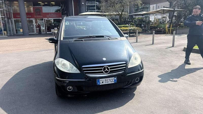 Käytetty Mercedes A170 Elegance 116 HP (85 kW) 2005 Tila-auto