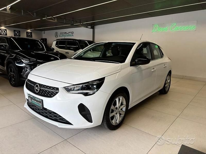 Usata Opel Corsa Elegance 101 CV (74 kW) 2022 Bianco Utilitaria