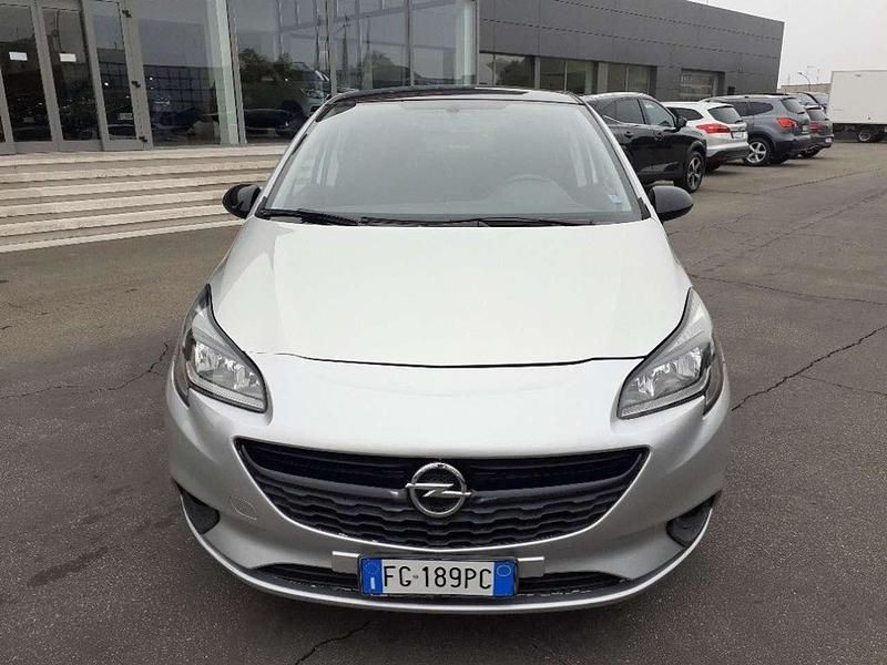 Usata Opel Corsa 90 CV (66 kW) 2017 Argento Berlina