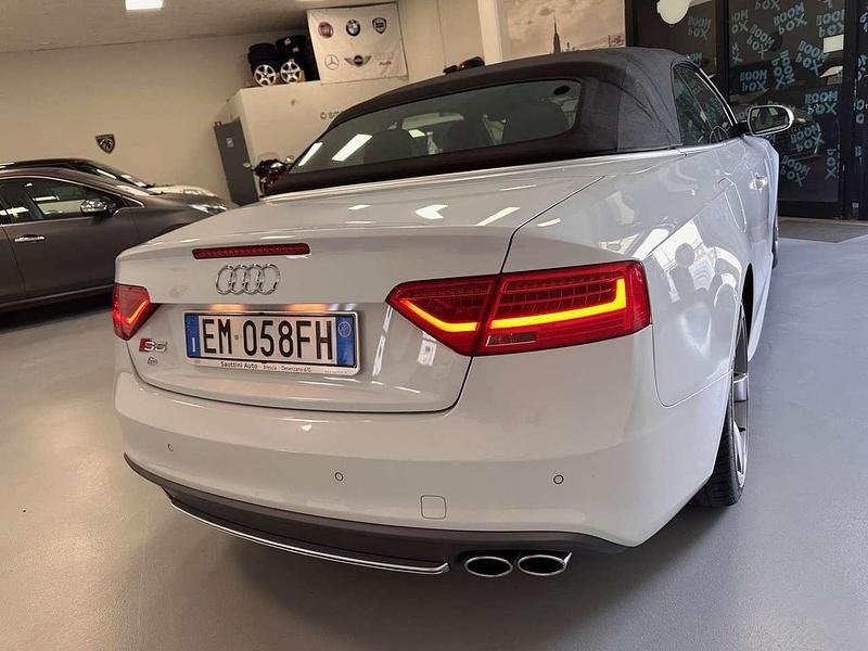 Usata Audi A5 Cabriolet Ambiente 333 CV (244 kW) 2012 Perlato Cabrio