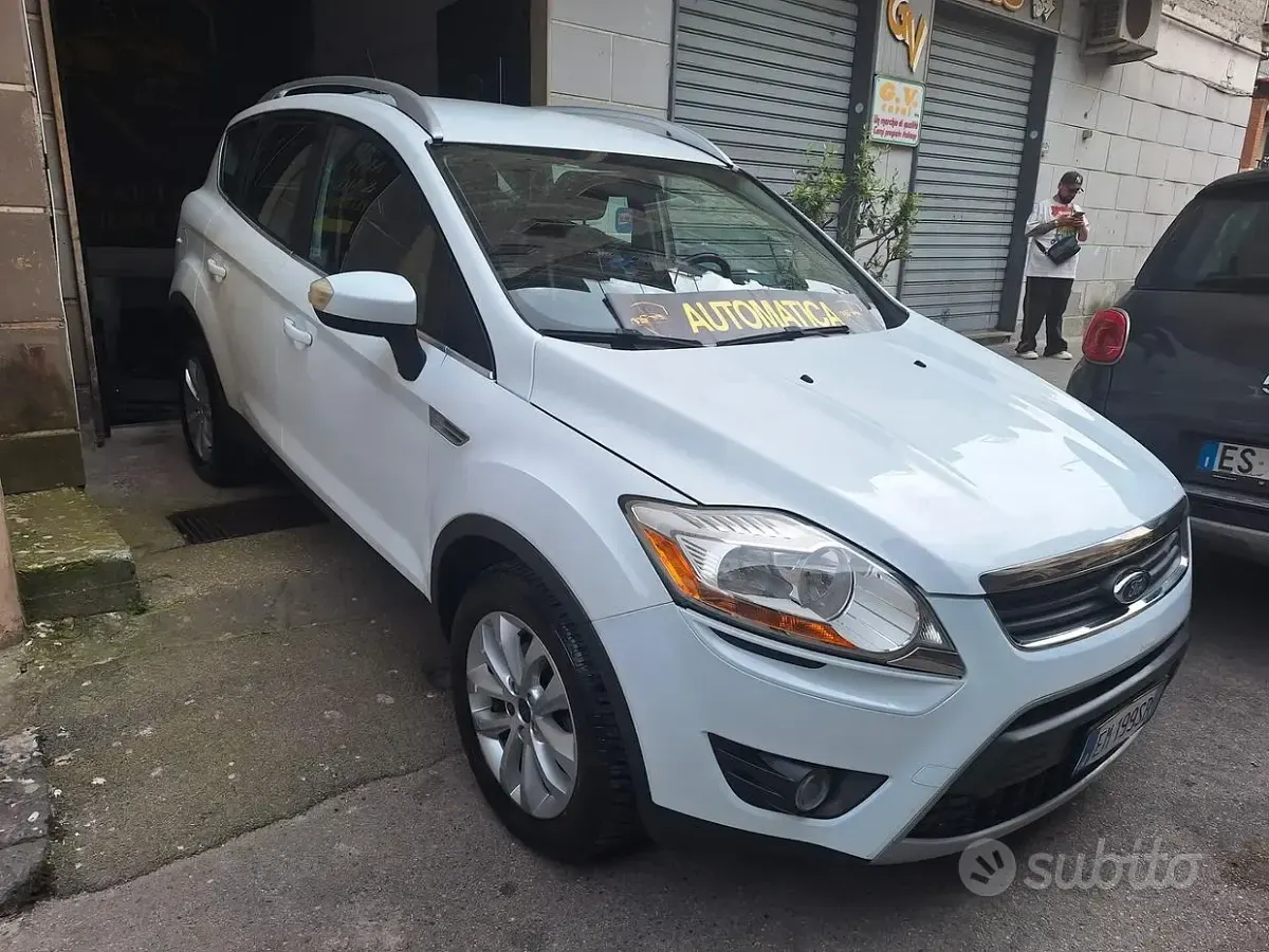 Usata Ford Kuga Titanium 163 CV (119 kW) 2012 Bianco SUV