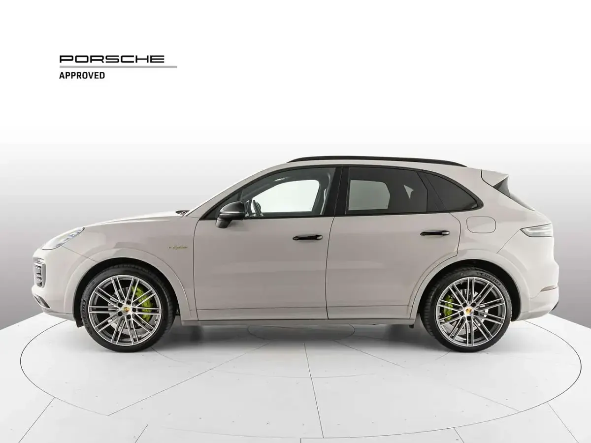 Usata Porsche Cayenne 462 CV (339 kW) 2020 Gesso SUV