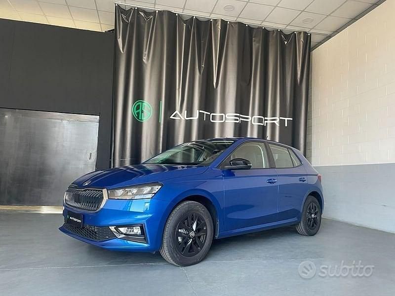 Usata Skoda Fabia 80 CV (58 kW) 2024 Blu Utilitaria