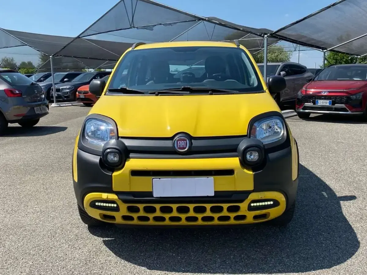 Usata Fiat Panda Cross Cross 69 CV (50 kW) 2020 Giallo Utilitaria