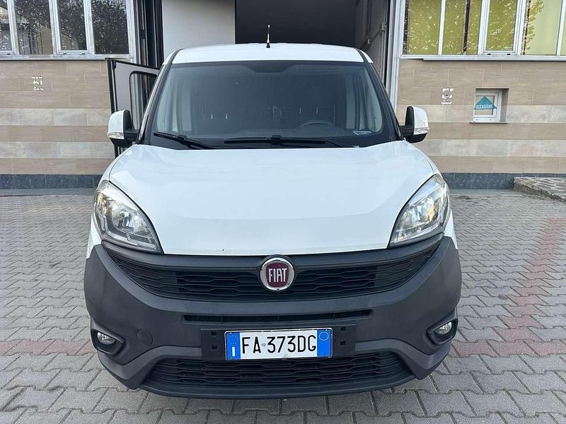 Usata Fiat Doblò Dynamic 135 CV (99 kW) 2015 Other Monovolume