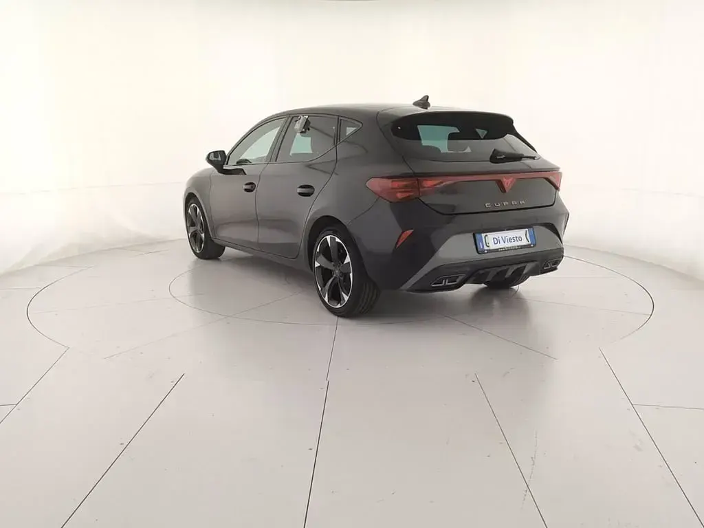 Usata Cupra Leon 150 CV (110 kW) 2025 Other Berlina