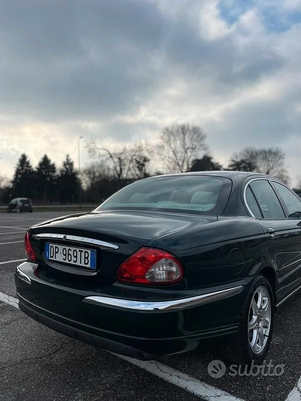 Usata Jaguar X-type 156 CV (114 kW) 2002 Berlina