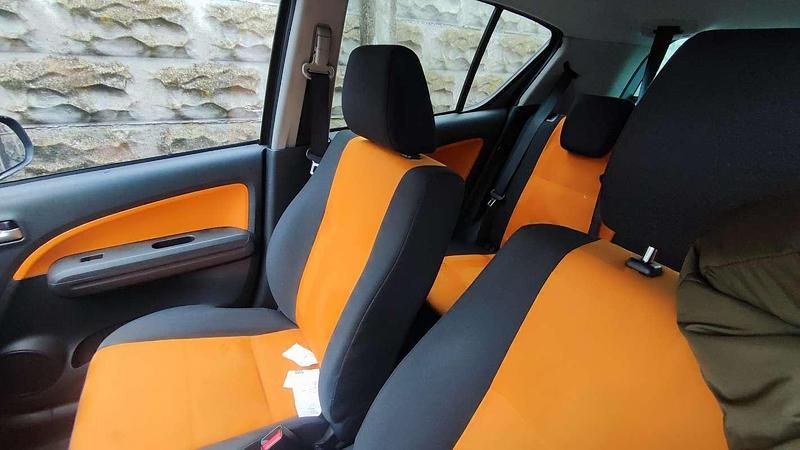 Usata Opel Agila Enjoy 86 CV (63 kW) 2010 Utilitaria