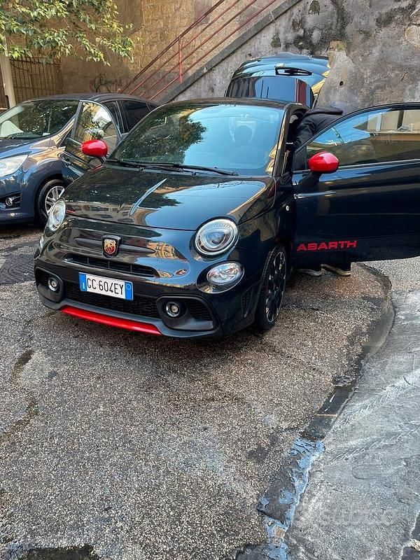 Usata Abarth 595 Competizione 180 CV (132 kW) 2020 Nero Utilitaria