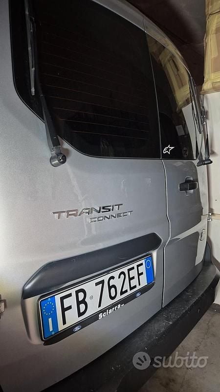 Usata Ford Transit 115 CV (84 kW) 2015 Grigio Station wagon