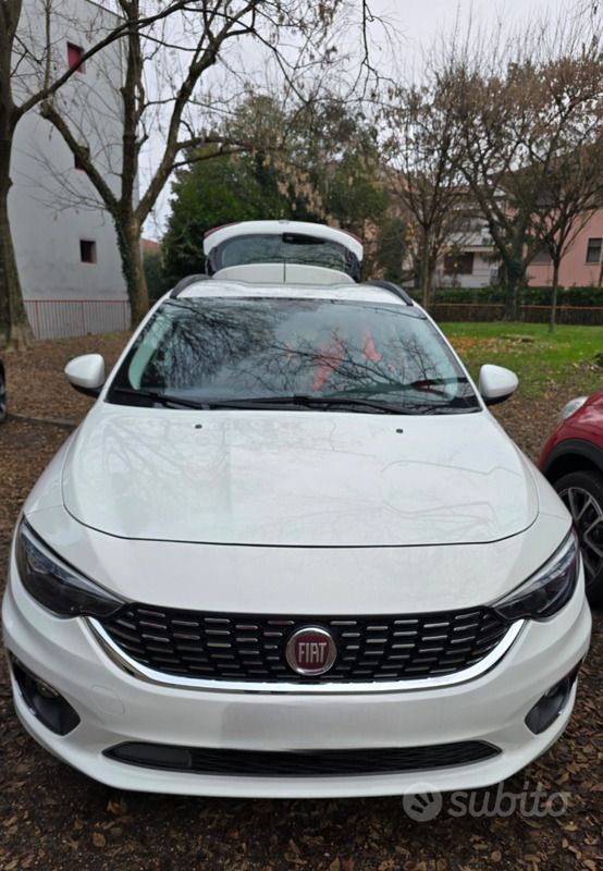 Bianco Usata 2019 Fiat Tipo Station wagon | 14.000 € (Cara) - Immagine 1/4
