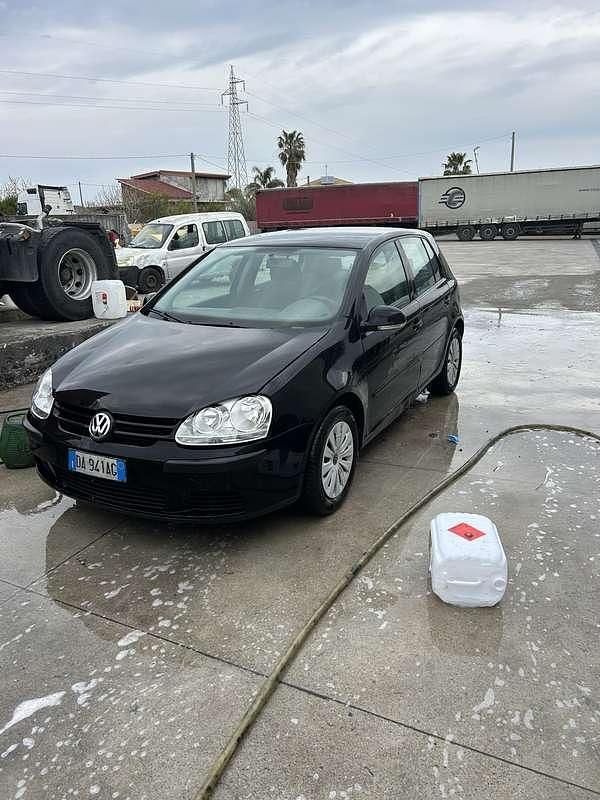 Usata VW Golf IV Sportline 140 CV (102 kW) 2006 Berlina