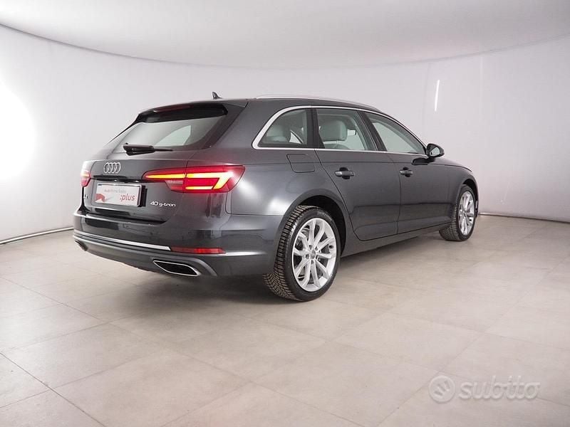 Usata Audi A4 Comfort 170 CV (125 kW) 2019 Grigio Station wagon