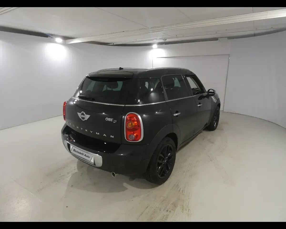 Usata Mini One D Countryman 2016 Absolute black metallic SUV