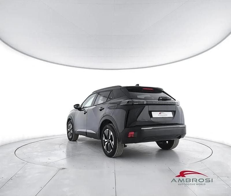 Usata Peugeot 2008 Allure 101 CV (74 kW) 2025 Nero SUV