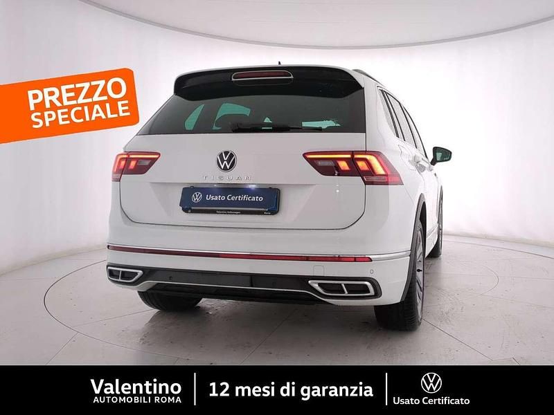 Usata VW Tiguan R-line 150 CV (110 kW) 2023 Bianco SUV