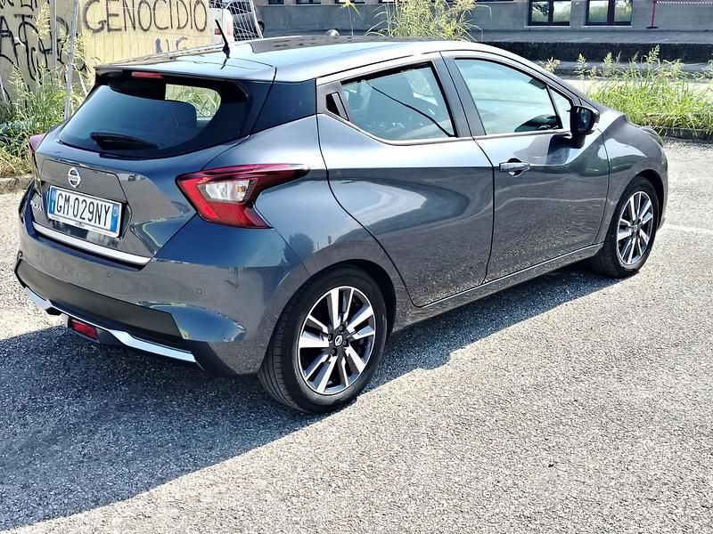 Usata Nissan Micra 71 CV (52 kW) 2023 Grigio Utilitaria