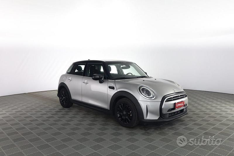 Usata Mini Cooper Classic 2023 Grigio Utilitaria