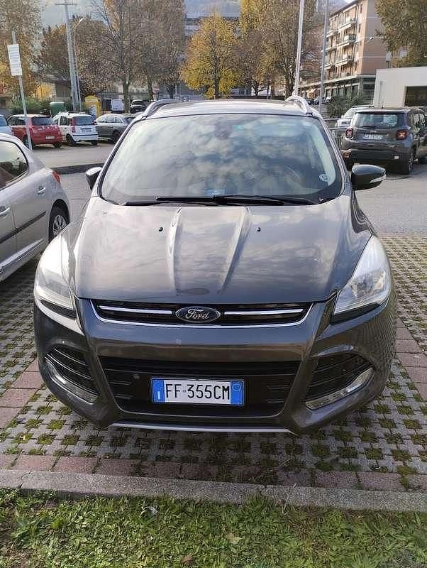 Usata 2016 Ford Kuga Titanium SUV | 13.900 € (Molto cara) - Immagine 1/4