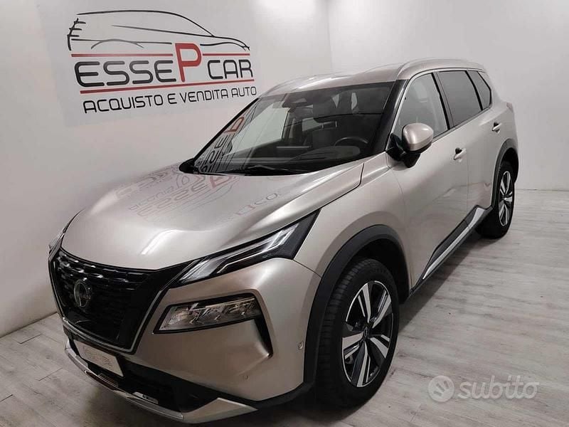Usata Nissan X-Trail Tekna 204 CV (150 kW) 2022 Grigio SUV