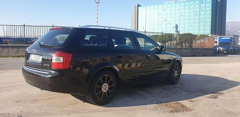 Usata Audi A4 Ambiente 131 CV (96 kW) 2004 Nero Station wagon