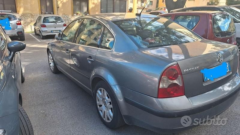 Usata VW Passat 130 CV (95 kW) 2005 Berlina