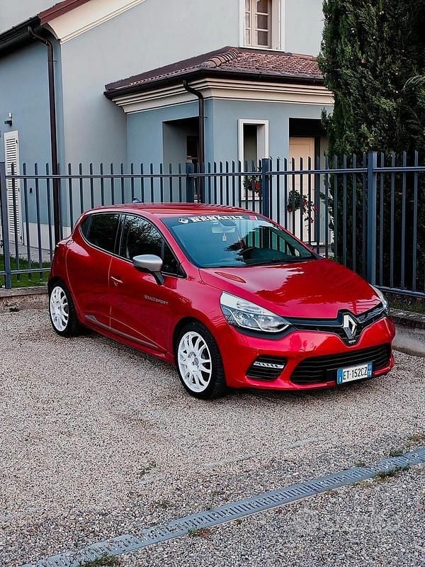 Usata Renault Clio IV GT 150 CV (110 kW) 2013 Berlina