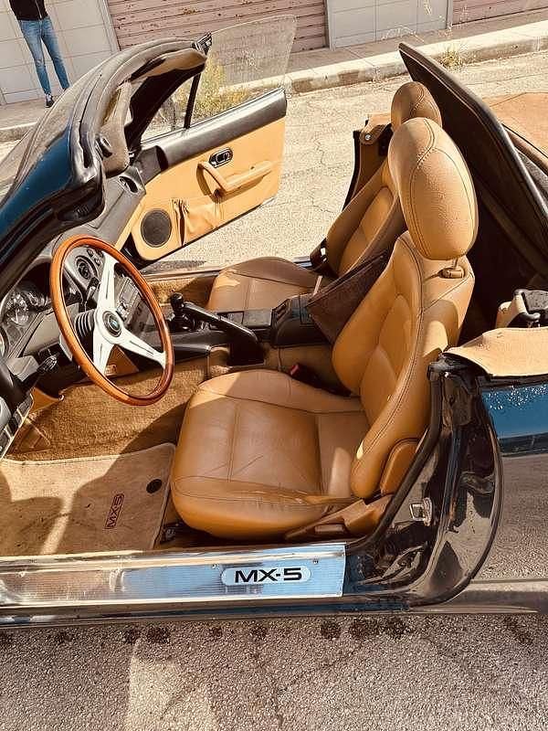 Usata Mazda MX5 116 CV (85 kW) 1996 Cabrio