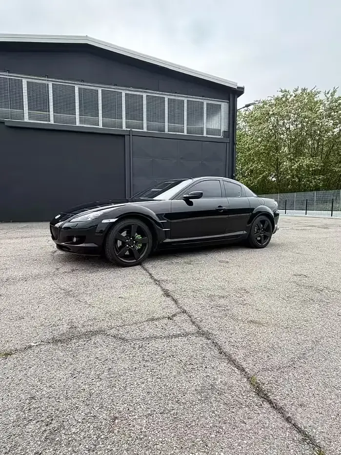 Begagnad Mazda RX8 231 HK (169 kW) 2004 Svart Sportkupé