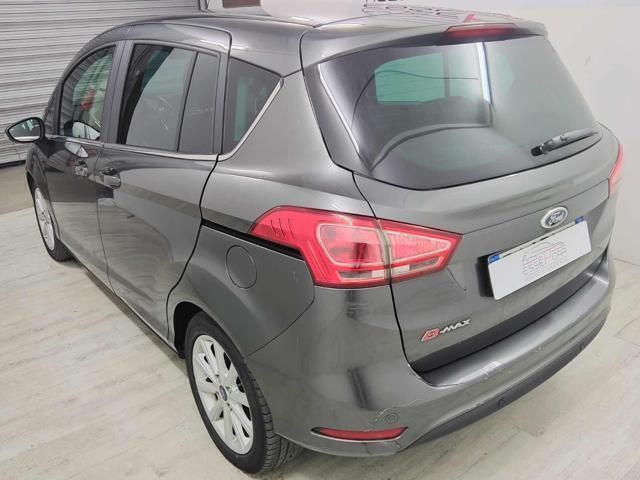 Usata Ford B-MAX Titanium 75 CV (55 kW) 2017 Grigio scuro Monovolume