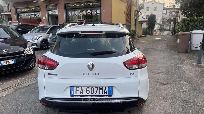 Usata Renault Clio GrandTour 90 CV (66 kW) 2015 Bianco Station wagon