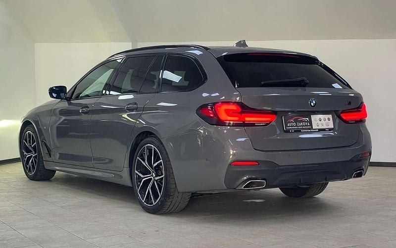 Usata BMW 520 M Sport 190 CV (139 kW) 2022 Grigio Station wagon