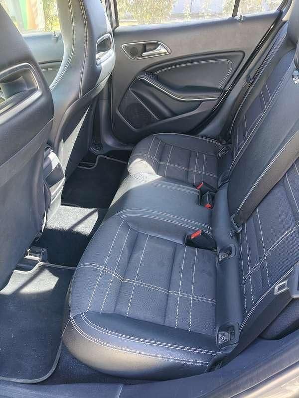 Usata Mercedes GLA200 Executive 136 CV (100 kW) 2015 SUV