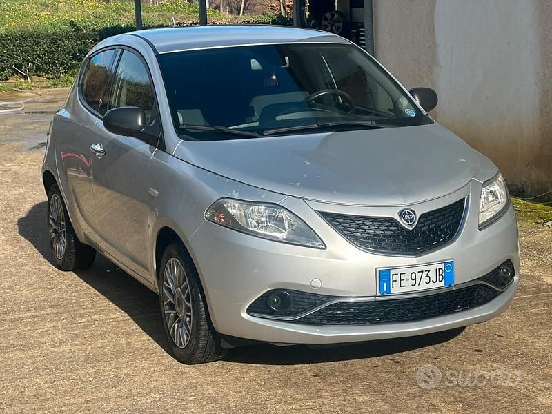 Usata Lancia Ypsilon 2017 Utilitaria