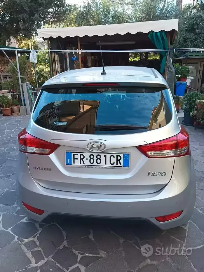 Usata Hyundai ix20 90 CV (66 kW) 2018 Grigio Utilitaria