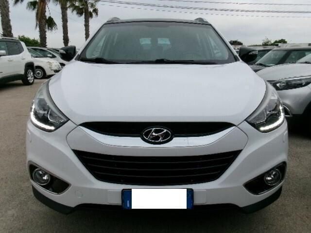 Bianco Usata 2015 Hyundai ix35 Xpossible SUV | 12.500 € (Molto cara) - Immagine 1/4