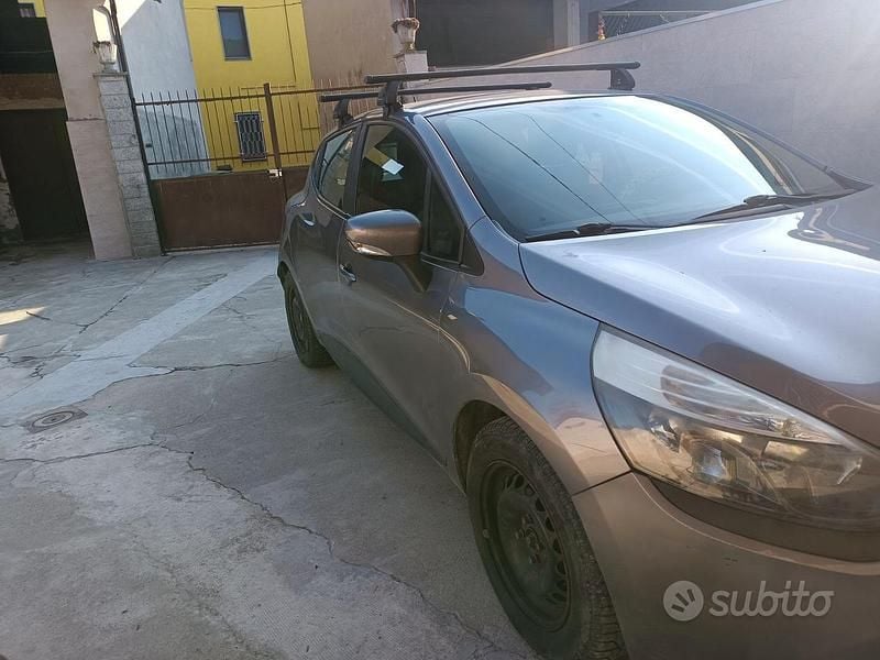 Usata Renault Clio IV 75 CV (55 kW) 2015 Grigio