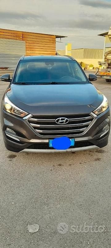 Usata Hyundai Tucson 141 CV (103 kW) 2017 Grigio SUV