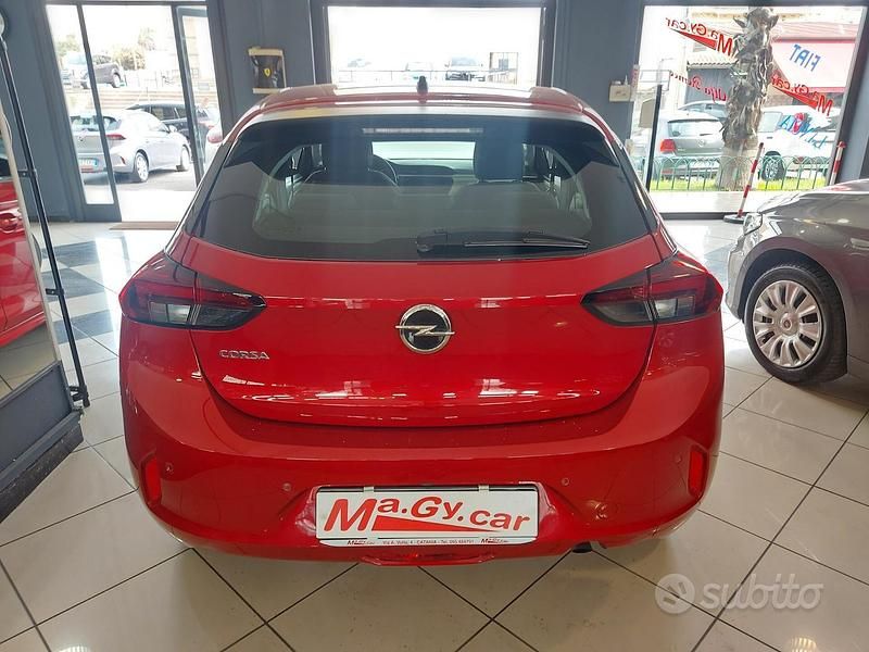 Usata Opel Corsa Edition 75 CV (55 kW) 2021 Rosso Utilitaria