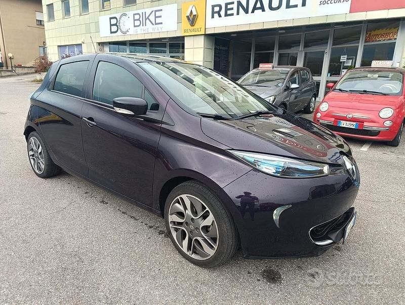 Usata Renault Zoe Intens 80 kW (109 CV) 2019 Nero Utilitaria