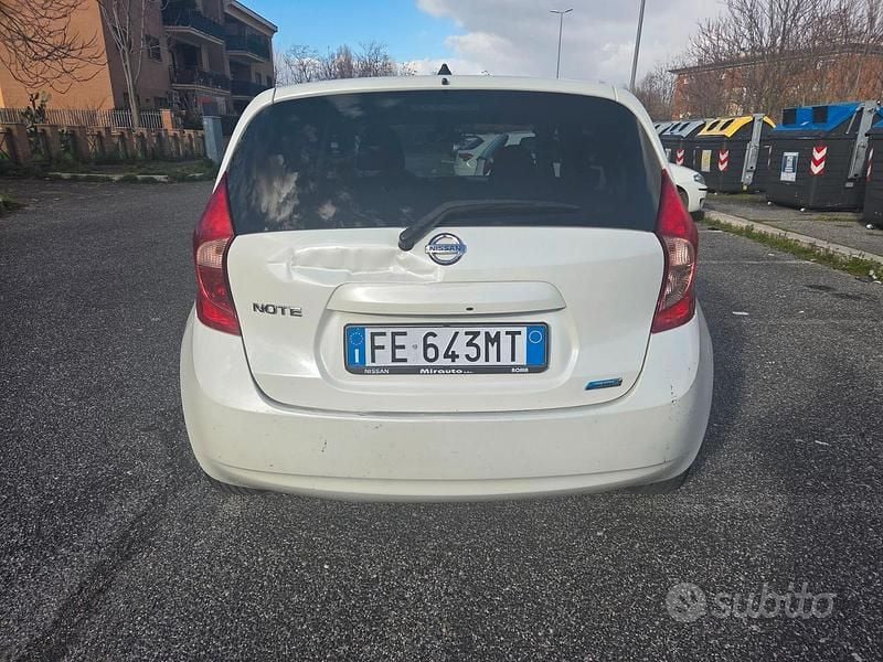 Usata Nissan Note Acenta+ 90 CV (66 kW) 2016 Bianco Utilitaria