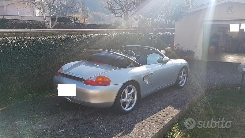 Usata Porsche Boxster 2001 Grigio Cabrio