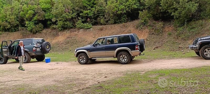 Blu Usata 2003 Nissan Patrol SUV | 17.700 € (Molto cara) - Immagine 1/4