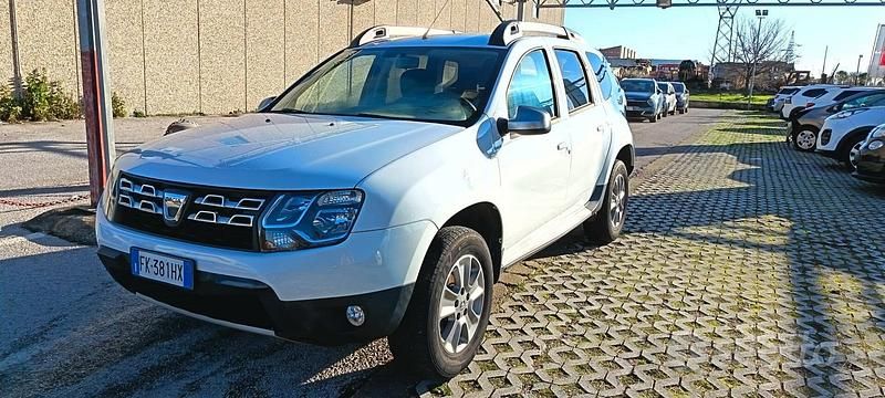 Usata Dacia Duster Ambiance 110 CV (80 kW) 2018 Bianco SUV