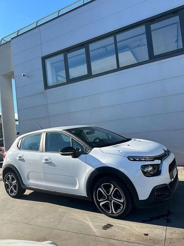 Usata Citroën C3 Feel 102 CV (75 kW) 2021 Bianco Utilitaria
