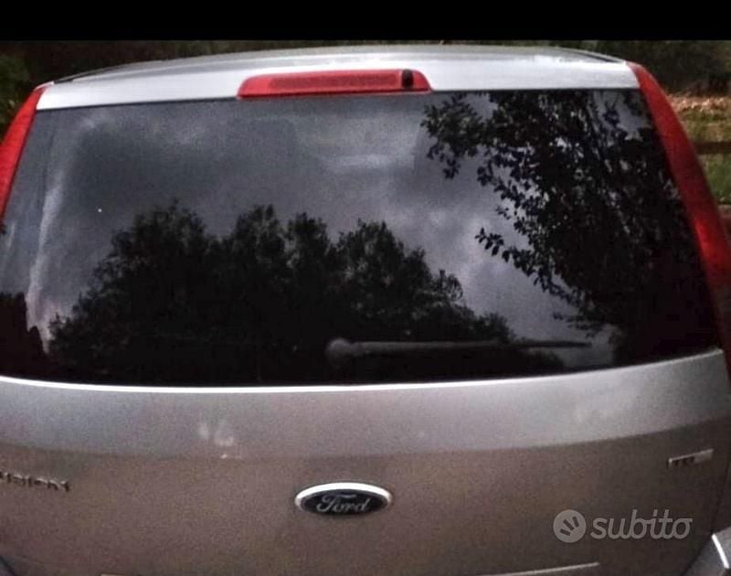 Usata Ford Fusion 2006 Grigio Utilitaria