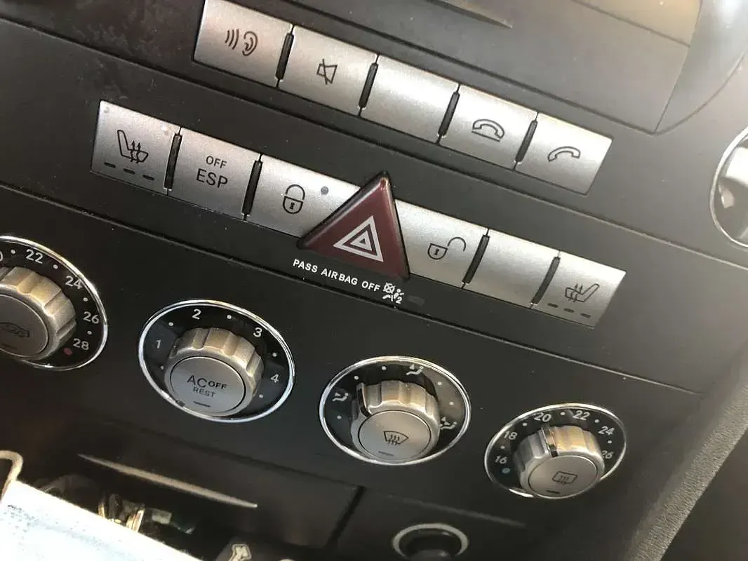 Usata Mercedes SLK200 163 CV (119 kW) 2004 Cabrio